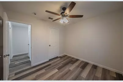 2711 Canterbury Street, Euless, TX 76039 - Photo 17