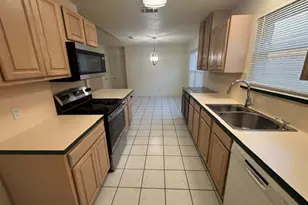 8728 Elbe Trail, Fort Worth, TX 76118 - Photo 7