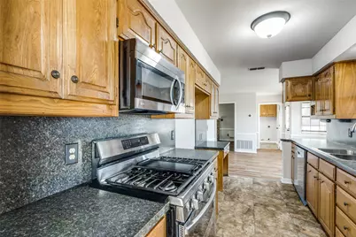 20240 Willow Glade Circle, Pilot Point, TX 76258 - Photo 5