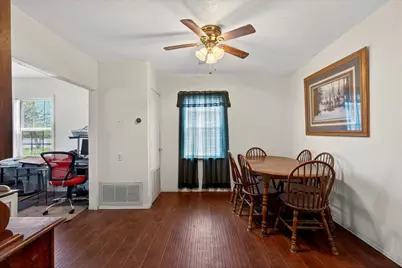 4001 S Peachtree Road, Balch Springs, TX 75180 - Photo 5