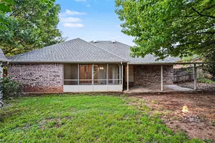 1504 Clover Ln, Granbury, TX 76048 - Photo 5