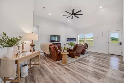 689 Dill Road, Weatherford, TX 76085 - Photo 9