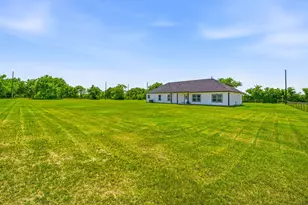 689 Dill Rd, Weatherford, TX 76085 - Photo 31