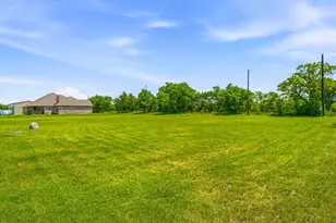 689 Dill Rd, Weatherford, TX 76085 - Photo 31