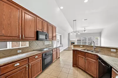 2169 Hunt Club Trail, Frisco, TX 75033 - Photo 11