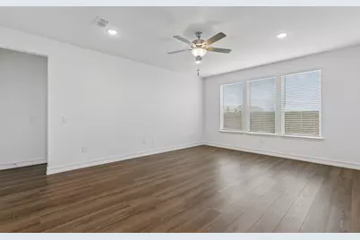 1033 Clayton Street, Aubrey, TX 76227 - Photo 7
