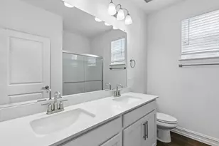 1033 Clayton St, Aubrey, TX 76227 - Photo 3