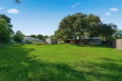 103 Mooney Avenue, Oglesby, TX 76561 - Photo 17