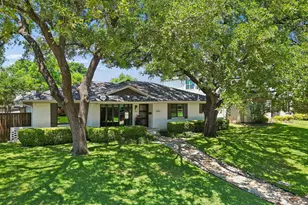 6829 Santa Maria Ln, Dallas, TX 75214 - Photo 3