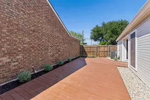 213 Teakwood Ln, Lewisville, TX 75067 - Photo 23