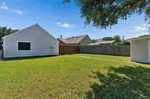 213 Teakwood Ln, Lewisville, TX 75067 - Photo 27