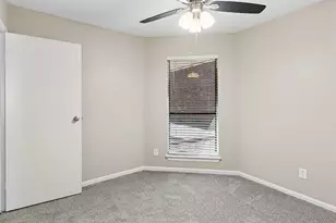213 Teakwood Ln, Lewisville, TX 75067 - Photo 17