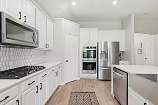 5816 Bentley Ln, The Colony, TX 75056 - Photo 17