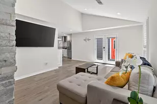 4315 Cabell Dr, Dallas, TX 75204 - Photo 21