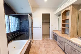 4201 Bluff View Dr, Granbury, TX 76048 - Photo 29
