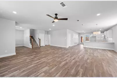 10907 Rochelle Court, Grand Prairie, TX 76065 - Photo 9