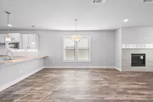 10907 Rochelle Ct, Grand Prairie, TX 76065 - Photo 13