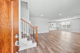 10907 Rochelle Ct, Grand Prairie, TX 76065 - Photo 7