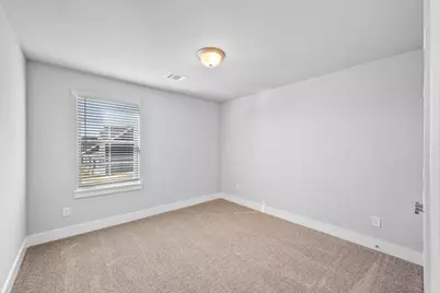 10907 Rochelle Court, Grand Prairie, TX 76065 - Photo 31