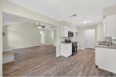 3200 S Meadow Drive, Fort Worth, TX 76133 - Photo 9