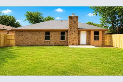 3200 S Meadow Drive, Fort Worth, TX 76133 - Photo 25