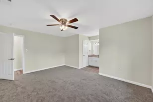 3200 S Meadow Dr, Fort Worth, TX 76133 - Photo 19