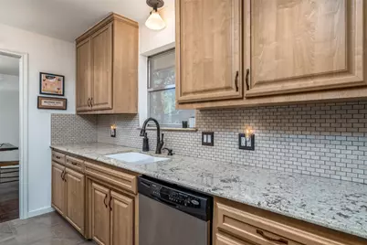 3615 Yorkshire Drive, Arlington, TX 76013 - Photo 13