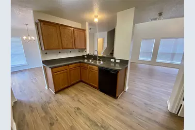 737 Eldorado Drive, DeSoto, TX 75115 - Photo 7