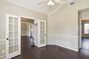 10000 Danbury Dr, Frisco, TX 75035 - Photo 17