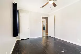 2028 E Jones St, Sherman, TX 75090 - Photo 11