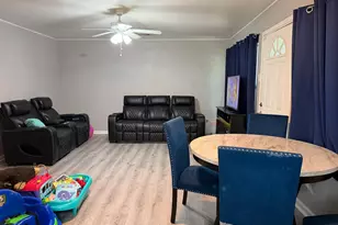 2028 E Jones St, Sherman, TX 75090 - Photo 3