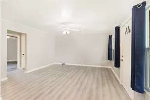 2028 E Jones St, Sherman, TX 75090 - Photo 5
