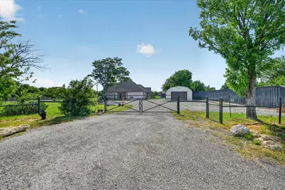 18020 Cindys Lane, Justin, TX 76247 - Photo 3