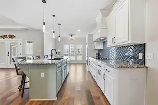 18020 Cindy's Ln, Justin, TX 76247 - Photo 15