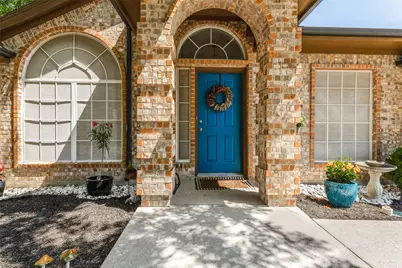 1024 Kingsley Drive, Saginaw, TX 76179 - Photo 3
