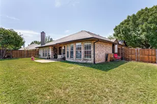 1024 Kingsley Dr, Saginaw, TX 76179 - Photo 35