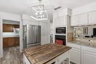 5207 Fairway Cir, De Cordova, TX 76049 - Photo 13