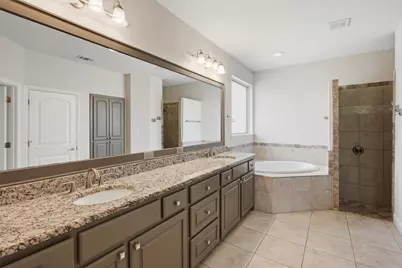 1101 W Iberian Court, Granbury, TX 76048 - Photo 25