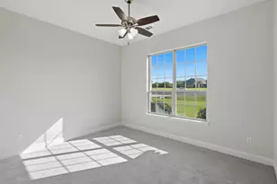 1101 W Iberian Ct, Granbury, TX 76048 - Photo 17