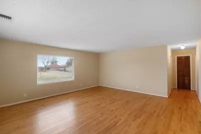 1957 S Westmoreland, Glenn Heights, TX 75154 - Photo 11