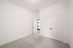 672 Tyronza Dr, Justin, TX 76247 - Photo 9