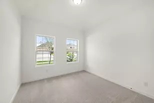 672 Tyronza Dr, Justin, TX 76247 - Photo 5