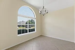 208 Red Wolf Ln, Red Oak, TX 75154 - Photo 5