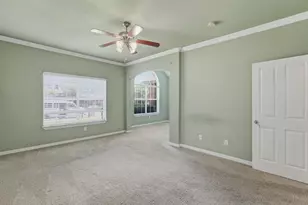208 Red Wolf Ln, Red Oak, TX 75154 - Photo 21