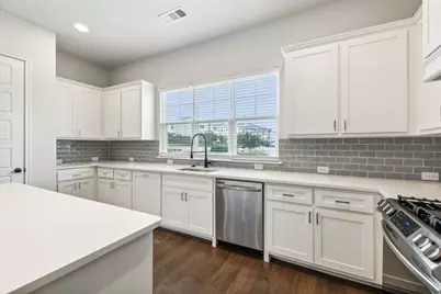 6644 Windfall Drive, Fort Worth, TX 76135 - Photo 11