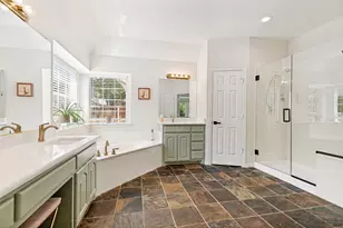 907 Parkwood Ct, McKinney, TX 75072 - Photo 17