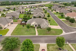 283 Briarleaf Cir, Hewitt, TX 76643 - Photo 35