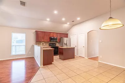 801 Deedee Creek Drive, Euless, TX 76040 - Photo 23