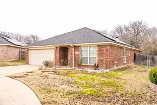 801 Deedee Creek Dr, Euless, TX 76040 - Photo 3