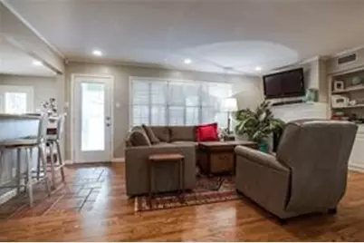 6310 Lange Circle, Dallas, TX 75214 - Photo 9